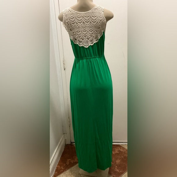 Vintage Route 66 women’s Vibrant Green Maxi Dress with white lace size M - Picture 5 of 6